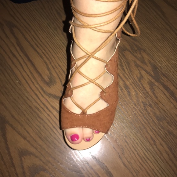 Lace up wedge - Picture 5 of 5